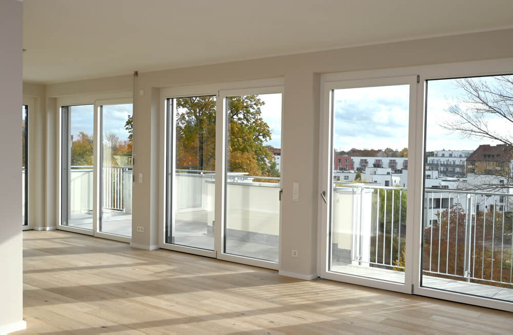 Bodentiefe Fenster im Wohnzimmer
